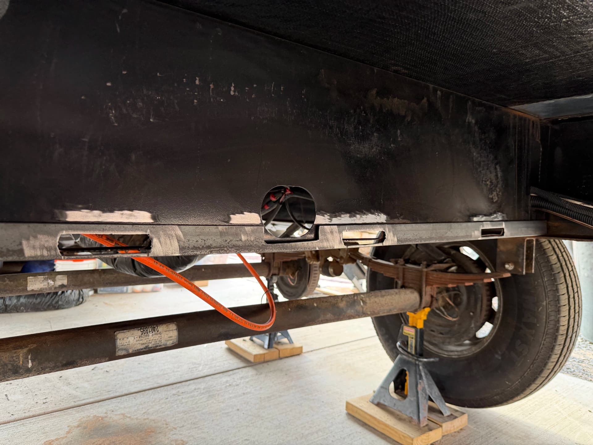 Camper Water Tank Support Repair and Reinforcement in Dilkon