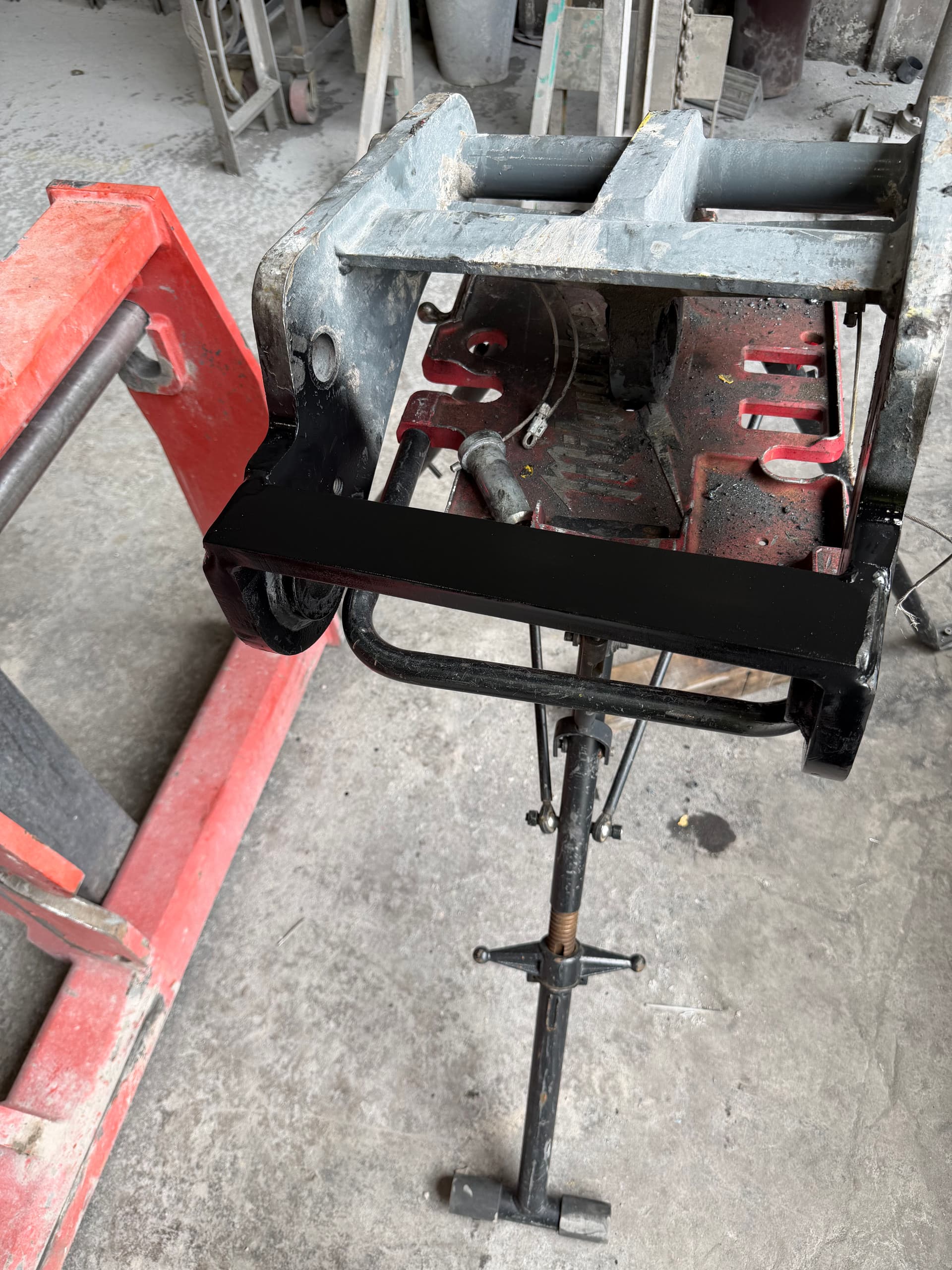 10K Forklift Carrier Repair at the Clark Mine