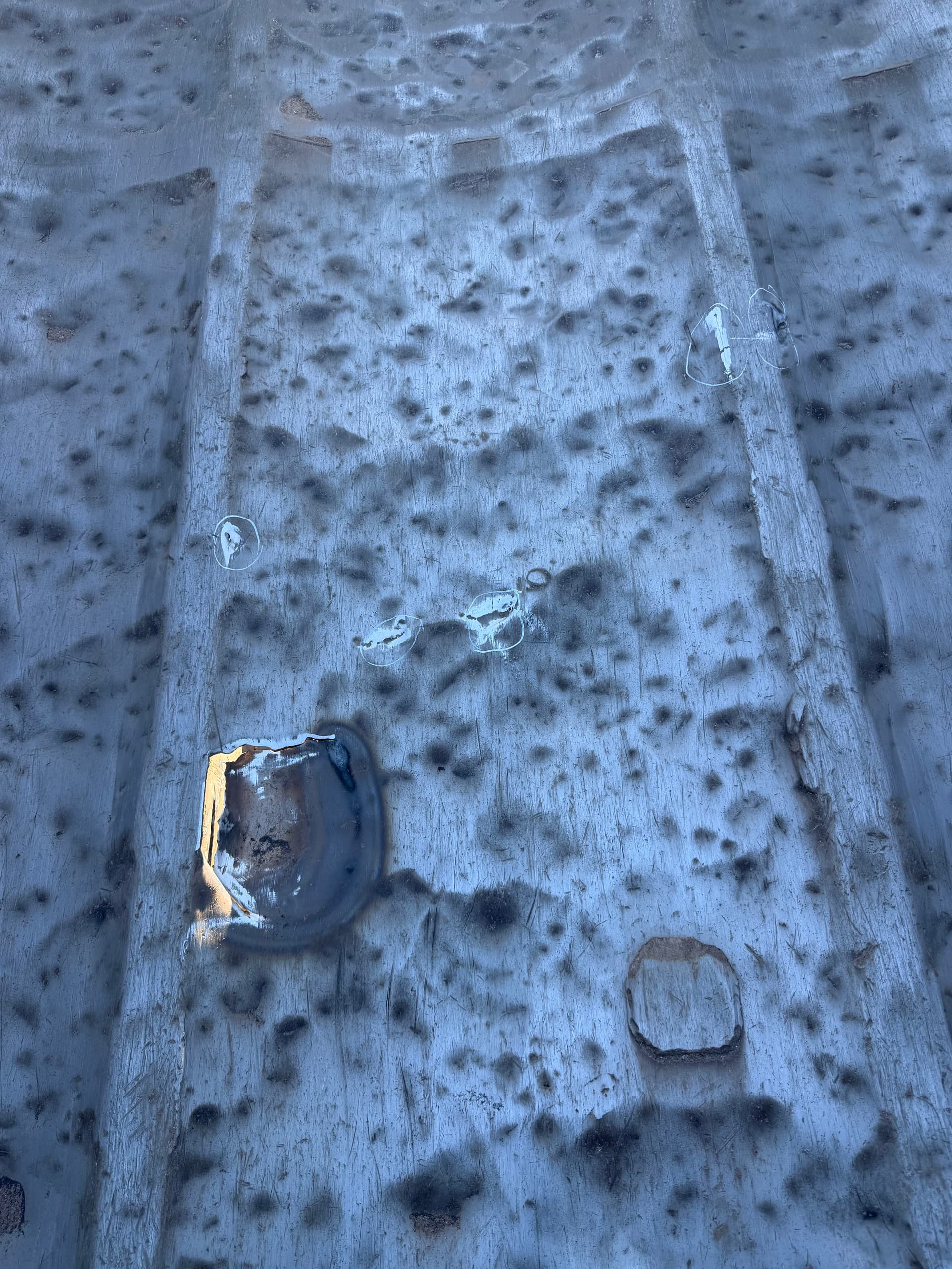Gallery photos for Dump Truck Bed and Frame Crack Repair Done Right: Image #1