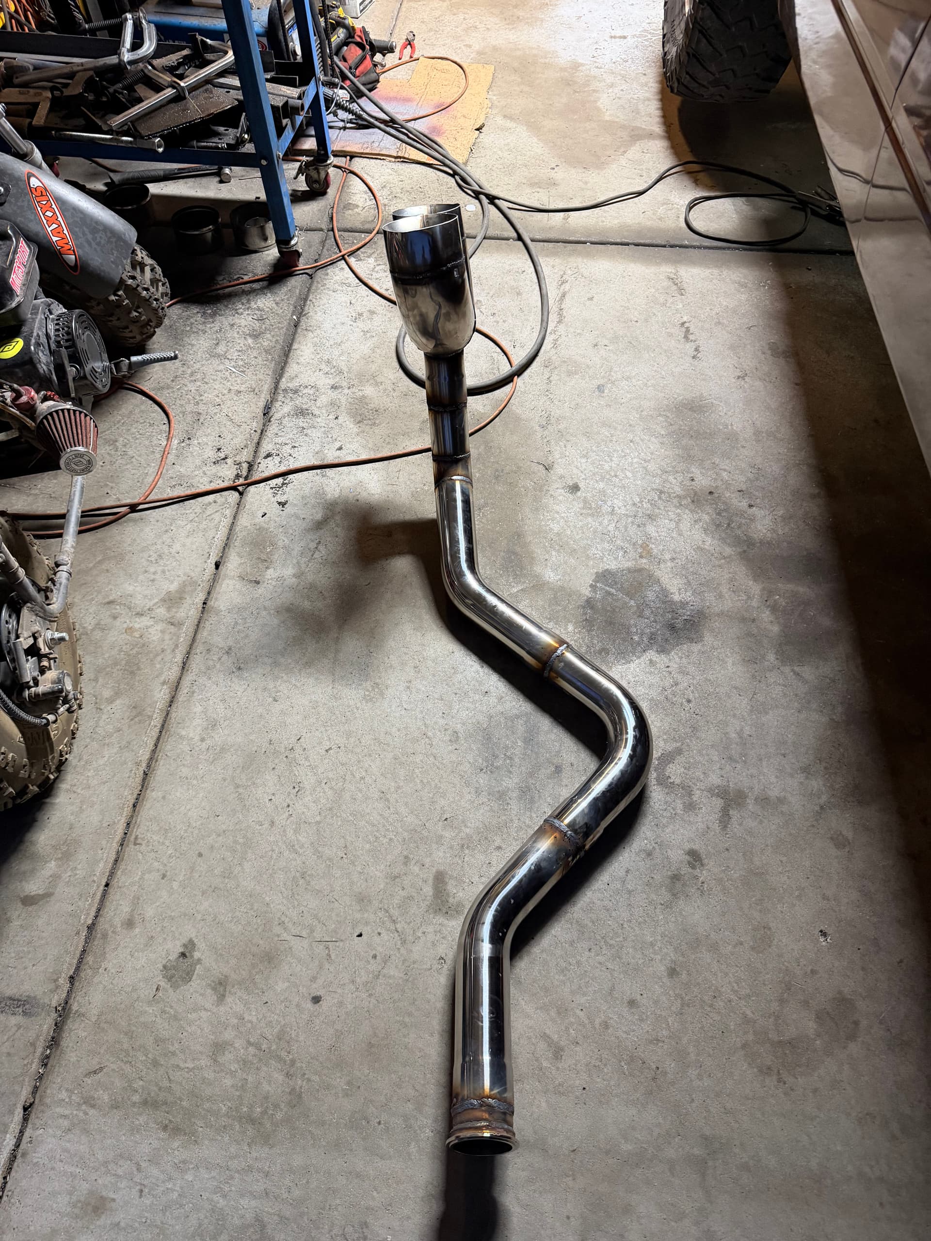 Gallery photos for Custom Stainless 3-Inch Straight Pipe Build with Dual Teardrop Tips: Image #3