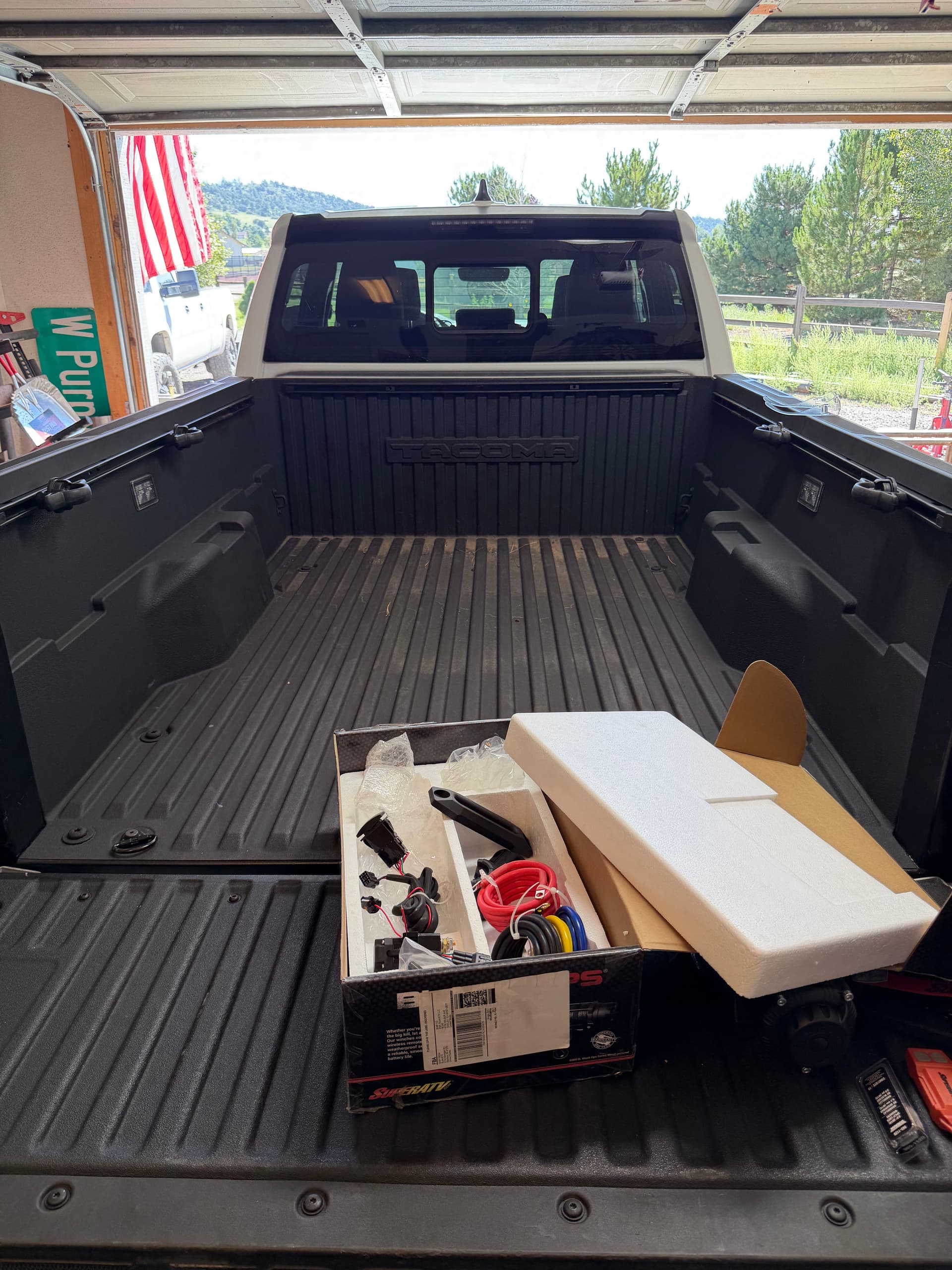 Gallery photos for Electric Winch Install on a Toyota Tacoma for a Local Ice Cream Cart Business: Image #4